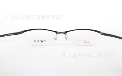 探秘GF104 鋁鎂金屬超輕半框眼鏡，如何定義高端眼鏡架的舒適與格調？